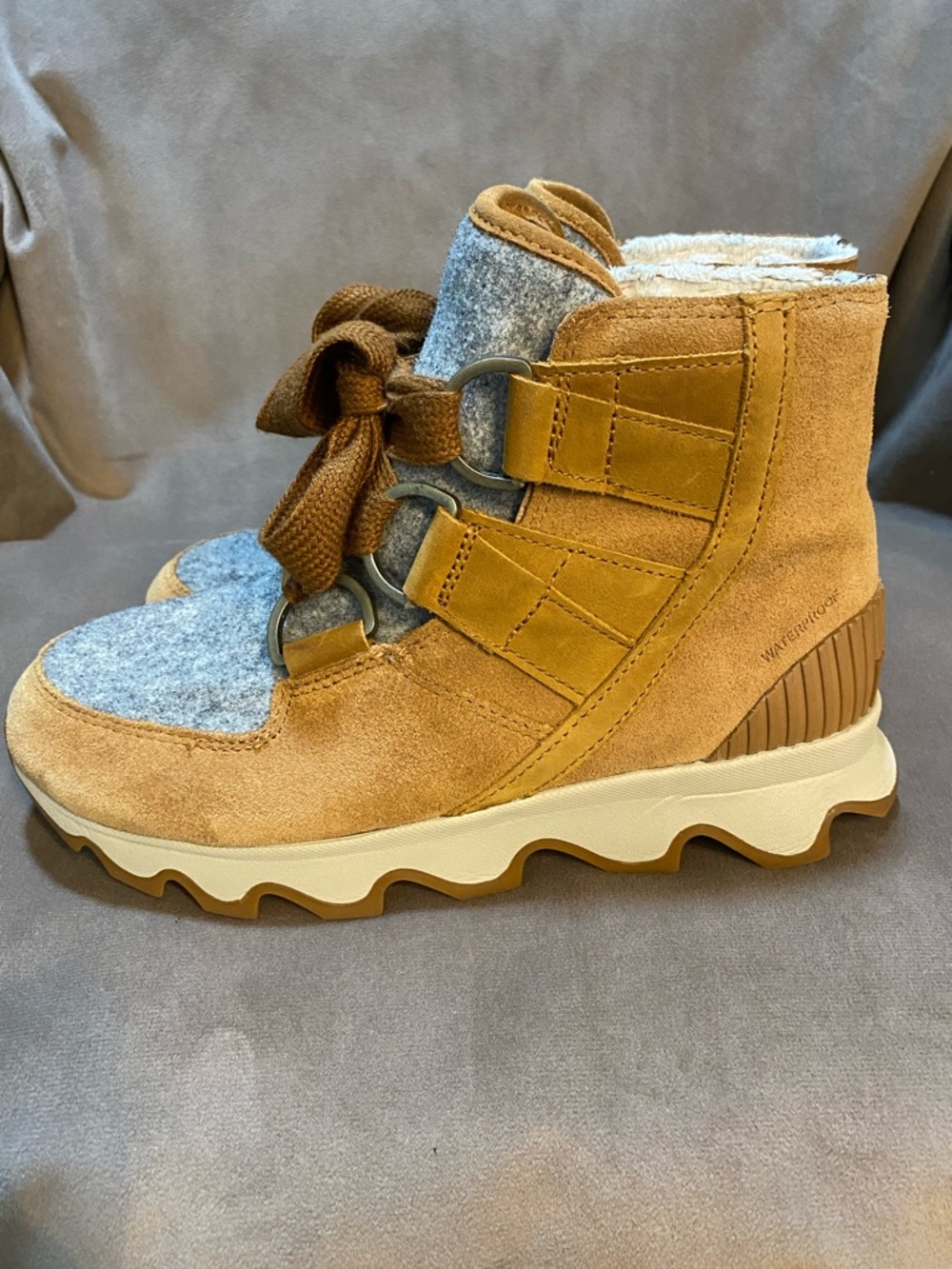 Sorel Waterproof Tan and Cream Soft Fur Lined Boot